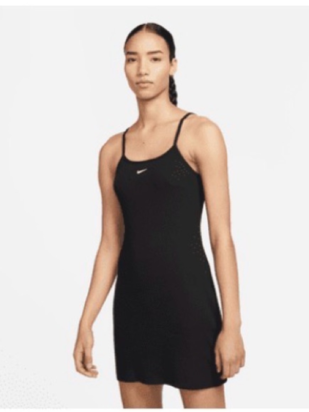 Nike Sportswear Essentials
